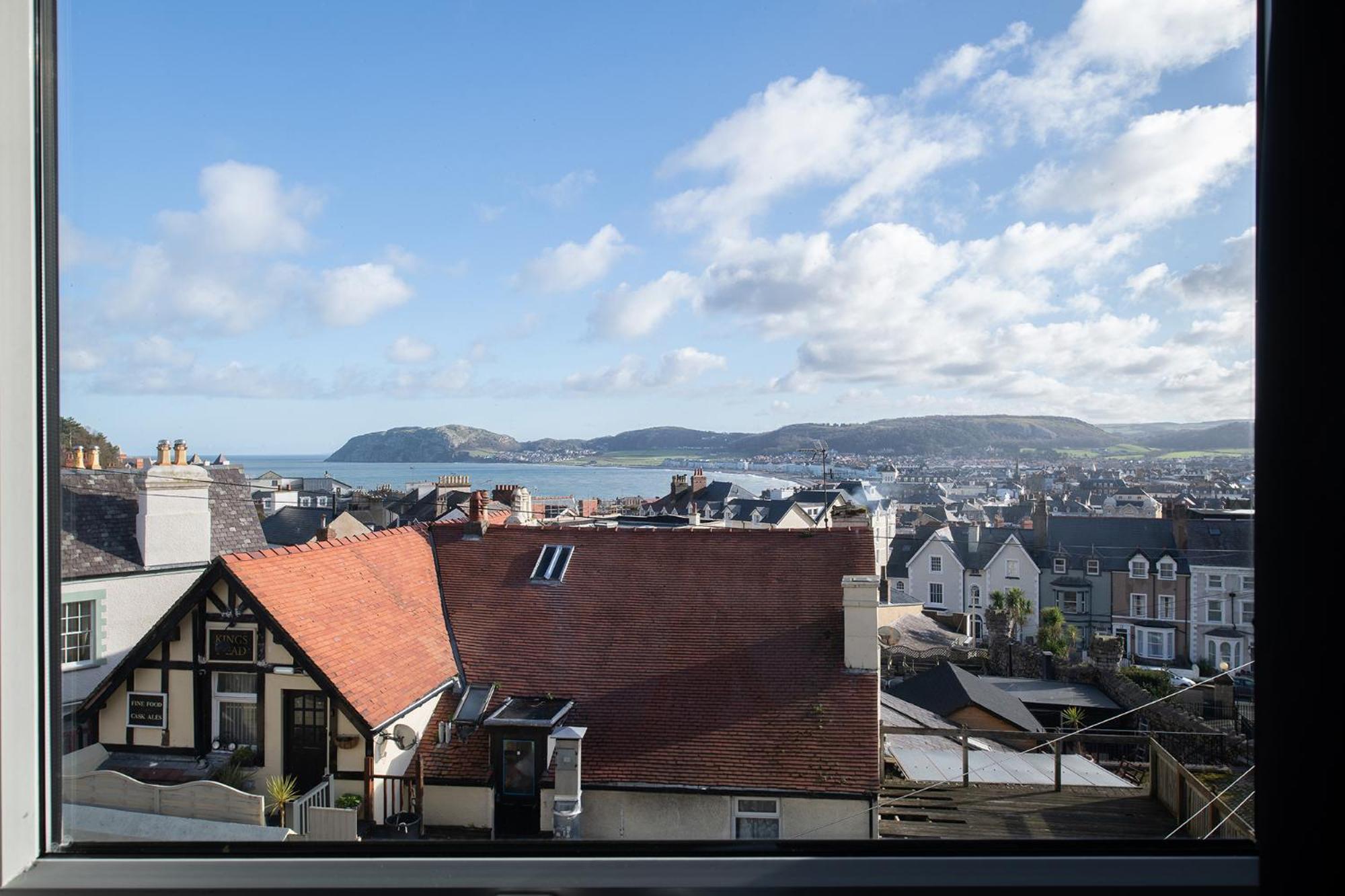 Orme Lodge Llandudno Exterior photo